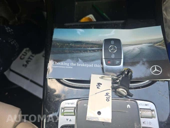 2020 Mercedes-Benz A 220 – miniatura 5