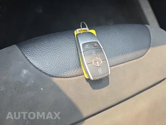 2020 Mercedes-Benz AMG C 43 4MATIC Sedan - miniatura 22