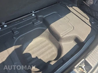 2020 Mercedes-Benz AMG C 43 4MATIC Sedan - miniatura 7