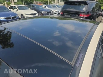 2020 Mercedes-Benz AMG C 43 4MATIC Sedan – miniatura 12