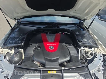 2020 Mercedes-Benz AMG C 43 4MATIC Sedan – miniatura 19