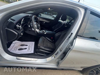 2020 Mercedes-Benz AMG C 43 4MATIC Sedan - miniatura 16