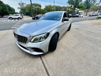 2020 Mercedes-Benz AMG C 43 4MATIC Sedan - miniatura 3