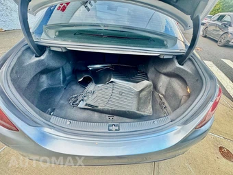 2020 Mercedes-Benz AMG C 43 4MATIC Sedan - miniatura 9