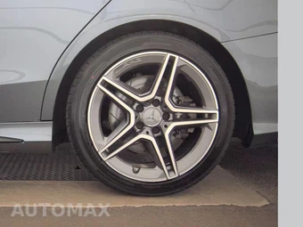 2020 Mercedes-Benz AMG C 43 4MATIC Sedan – miniatura 12