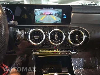 2020 Mercedes-Benz AMG CLA 35 4MATIC - miniatura 10