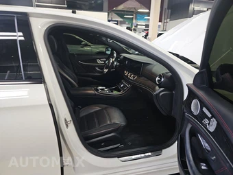 2020 Mercedes-Benz AMG E 53 4MATIC Sedan - miniatura 8