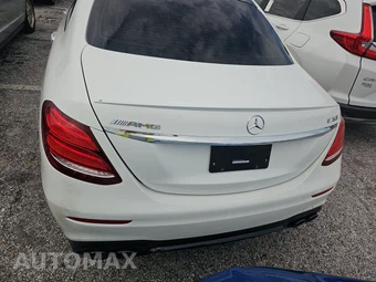 2020 Mercedes-Benz AMG E 53 4MATIC Sedan - miniatura 5