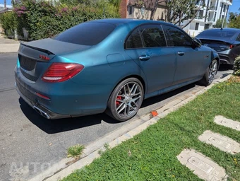 2020 Mercedes-Benz AMG E 63 S 4MATIC Sedan - miniatura 3