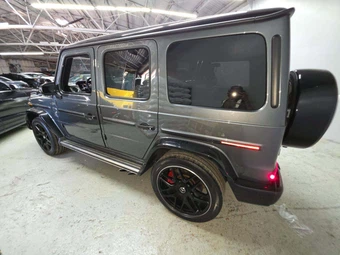 2020 Mercedes-Benz AMG G 63 4MATIC - miniatura 2