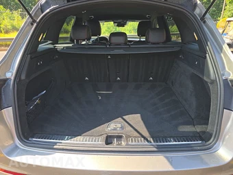 2020 Mercedes-Benz AMG GLC 43 4MATIC - miniatura 16