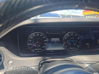 2020 Mercedes-Benz AMG S 63 4MATIC Sedan - miniatura 9