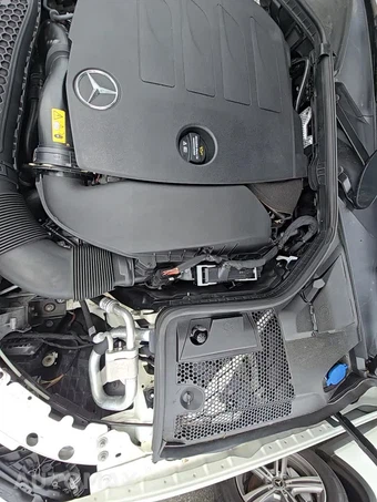 2020 Mercedes-Benz C 300 4MATIC Sedan - miniatura 24