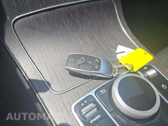 2020 Mercedes-Benz C 300 4MATIC Sedan - miniatura 8