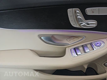 2020 Mercedes-Benz C 300 4MATIC Sedan - miniatura 18