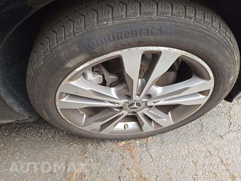 2020 Mercedes-Benz C 300 4MATIC Sedan – miniatura 35
