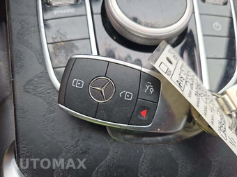 2020 Mercedes-Benz C 300 4MATIC Sedan – miniatura 8