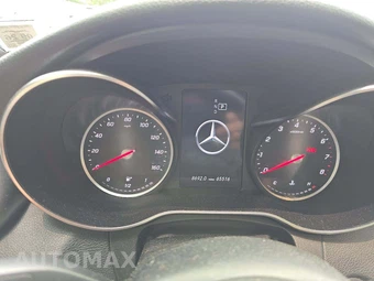 2020 Mercedes-Benz C 300 4MATIC Sedan – miniatura 9