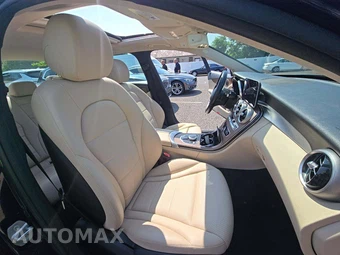2020 Mercedes-Benz C 300 4MATIC Sedan - miniatura 18