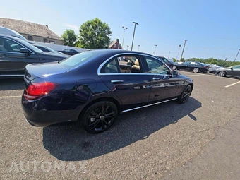2020 Mercedes-Benz C 300 4MATIC Sedan - miniatura 3