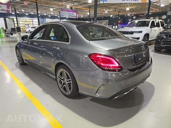 2020 Mercedes-Benz C 300 4MATIC Sedan - miniatura 2