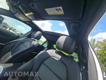 2020 Mercedes-Benz C 300 4MATIC Sedan - miniatura 8