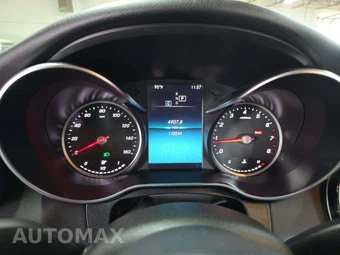 2020 Mercedes-Benz C 300 Sedan – miniatura 9