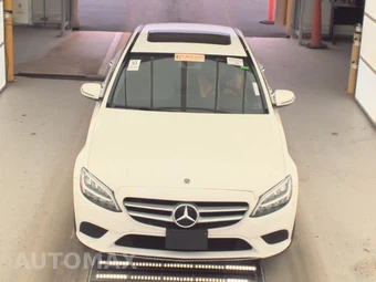 2020 Mercedes-Benz C 300 Sedan – miniatura 2