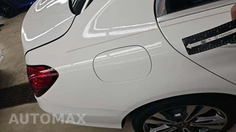 2020 Mercedes-Benz C 300 Sedan – miniatura 23