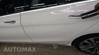 2020 Mercedes-Benz C 300 Sedan – miniatura 26