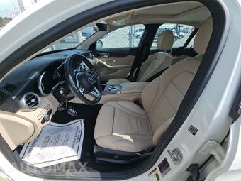 2020 Mercedes-Benz C 300 Sedan – miniatura 7