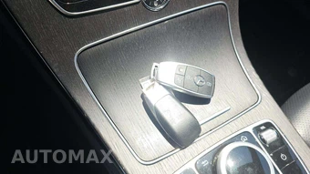 2020 Mercedes-Benz C 300 Sedan – miniatura 18