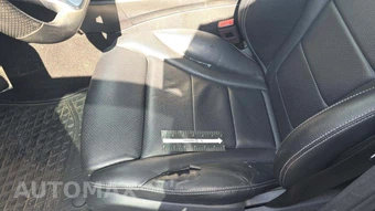 2020 Mercedes-Benz C 300 Sedan - miniatura 28