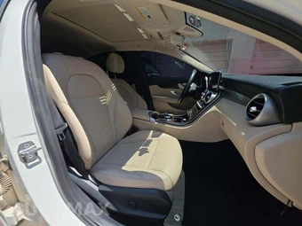 2020 Mercedes-Benz C 300 Sedan - miniatura 18