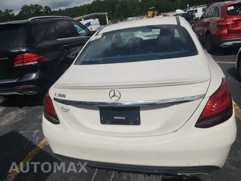 2020 Mercedes-Benz C 300 Sedan – miniatura 5