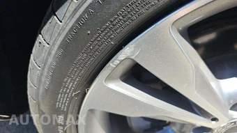 2020 Mercedes-Benz C 300 Sedan – miniatura 27