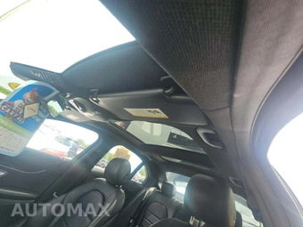 2020 Mercedes-Benz C 300 Sedan – miniatura 11