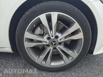 2020 Mercedes-Benz C 300 Sedan - miniatura 26