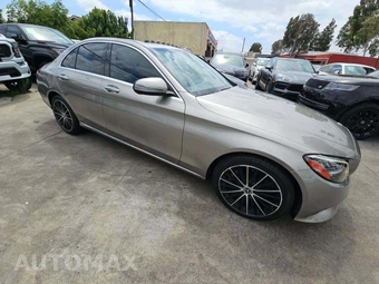 2020 Mercedes-Benz C 300 Sedan - miniatura 4