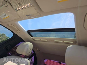 2020 Mercedes-Benz C 300 Sedan - miniatura 11