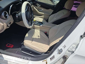 2020 Mercedes-Benz C 300 Sedan - miniatura 6
