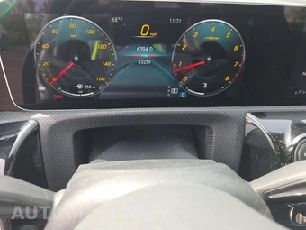 2020 Mercedes-Benz CLA 250 4MATIC - miniatura 6