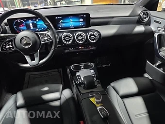 2020 Mercedes-Benz CLA 250 4MATIC – miniatura 8