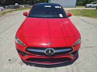 2020 Mercedes-Benz CLA 250 4MATIC - miniatura 2