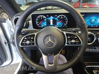 2020 Mercedes-Benz CLA 250 4MATIC – miniatura 10
