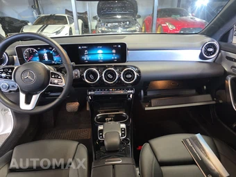2020 Mercedes-Benz CLA 250 4MATIC – miniatura 11