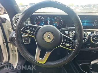 2020 Mercedes-Benz CLA 250 – miniatura 10