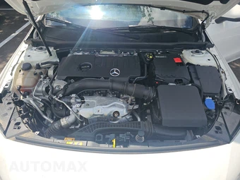 2020 Mercedes-Benz CLA 250 – miniatura 15