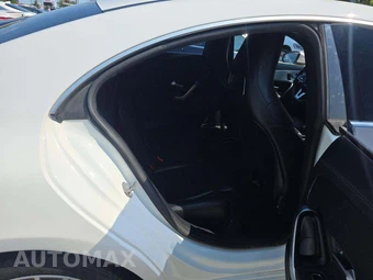 2020 Mercedes-Benz CLA 250 – miniatura 16