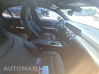 2020 Mercedes-Benz CLA 250 – miniatura 8